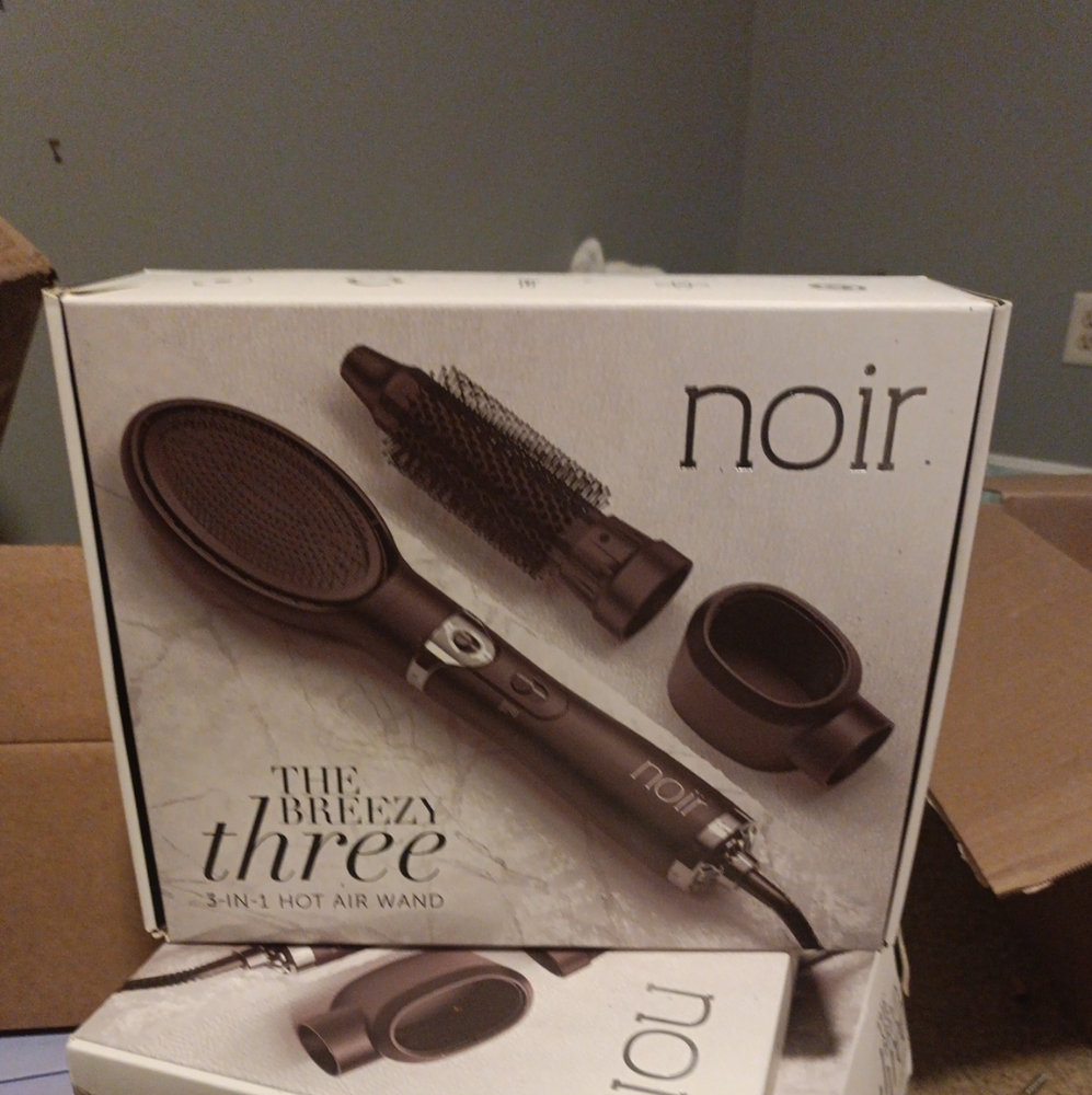 Noir the breezy three hot air wand